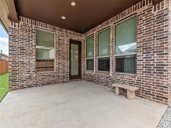 4755  Kings Garden Parkway , Arlington Texas 76005