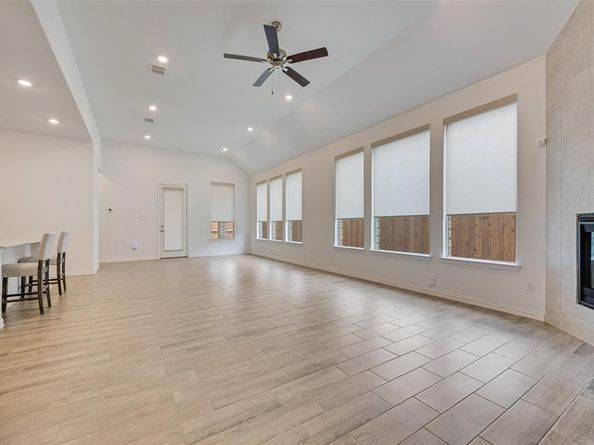 4755  Kings Garden Parkway , Arlington Texas 76005
