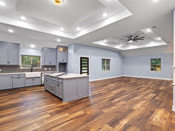 5101  Arrowdell Road , Balch Springs Texas 75180