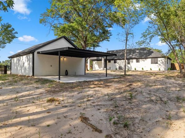 5101  Arrowdell Road , Balch Springs Texas 75180