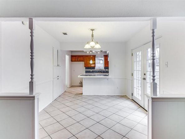 3003  Mark Drive , Arlington Texas 76013