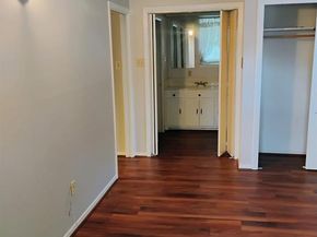 5706  Banting Way , Dallas Texas 75227