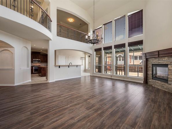 2505  Claymore Avenue , Garland Texas 75043