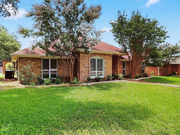 9014  Church Road , Dallas Texas 75231