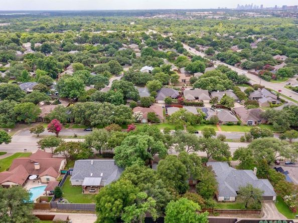 9014  Church Road , Dallas Texas 75231