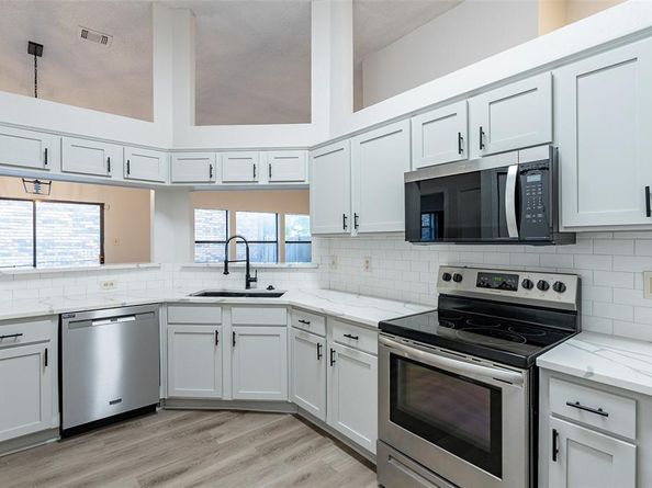 2203  Greenview Drive , Carrollton Texas 75010