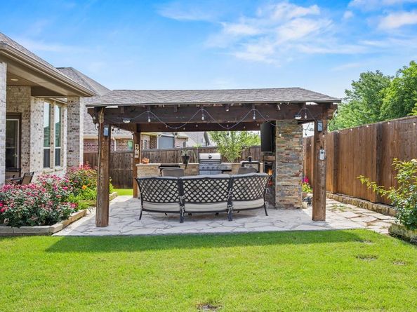 9424  Excursion Drive , Oak Point Texas 75068