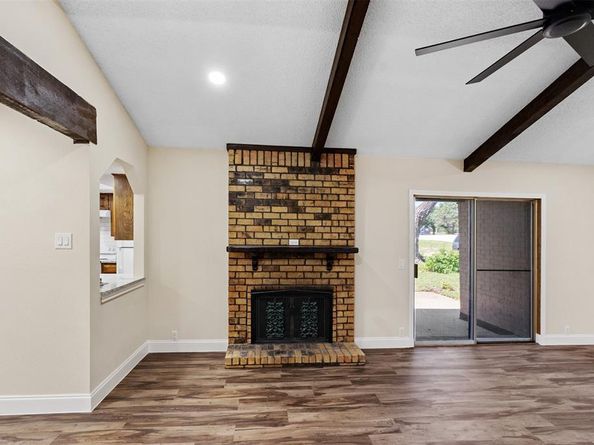 1037  Alicia Lane , Lancaster Texas 75134