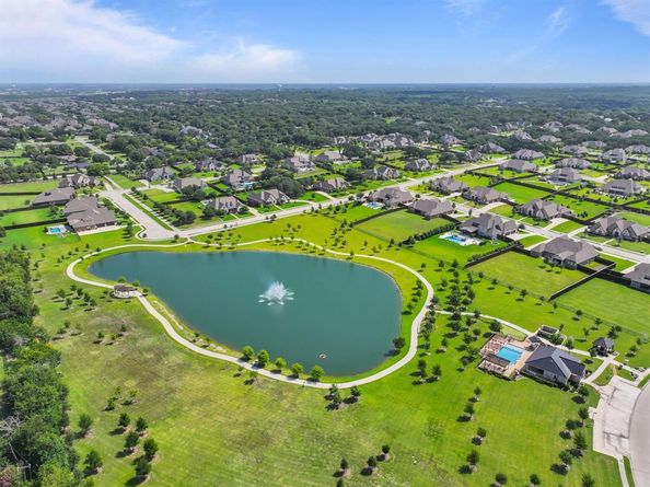 713  Sir Barton Trail , Keller Texas 76248