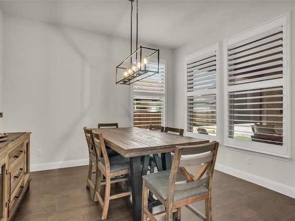 1323  English Setter Drive , Arlington Texas 76005