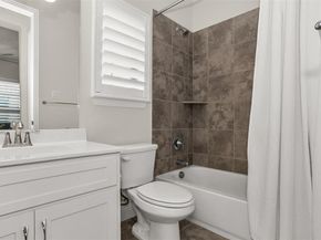 1323  English Setter Drive , Arlington Texas 76005