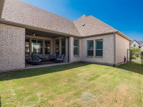 1323  English Setter Drive , Arlington Texas 76005