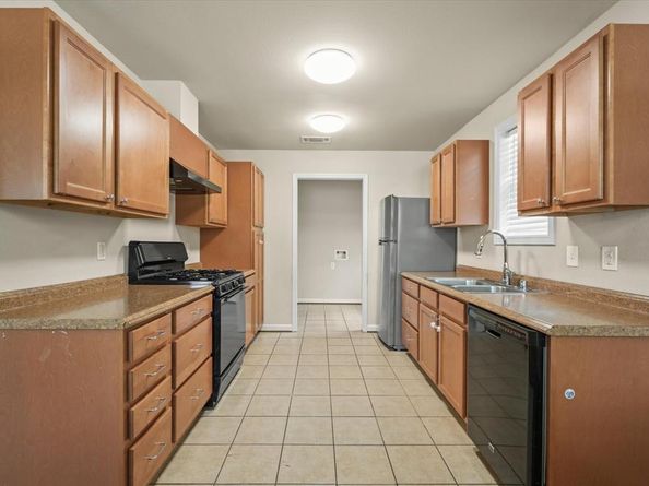 6626  Tyree Street , Dallas Texas 75209