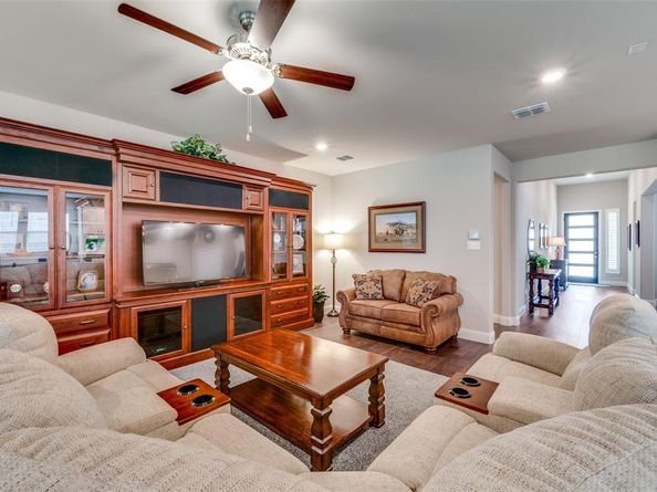 309  Savannah Lane , Oak Point Texas 75068