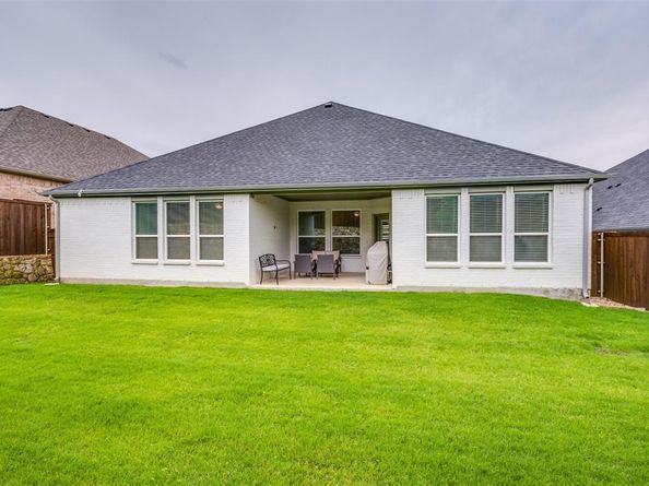 309  Savannah Lane , Oak Point Texas 75068