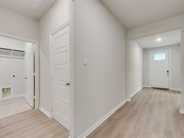 656  Marcus Lane , Crowley Texas 76036
