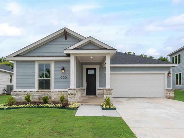 656  Marcus Lane , Crowley Texas 76036