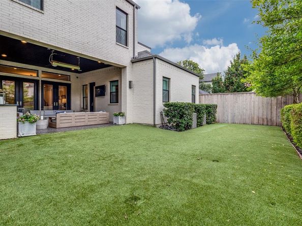 4635 W Amherst Avenue , Dallas Texas 75209