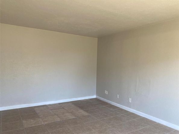 2425  Limestone Drive , Arlington Texas 76014