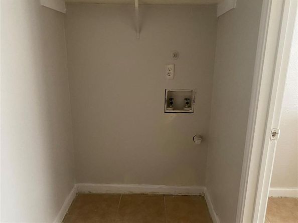 2425  Limestone Drive , Arlington Texas 76014
