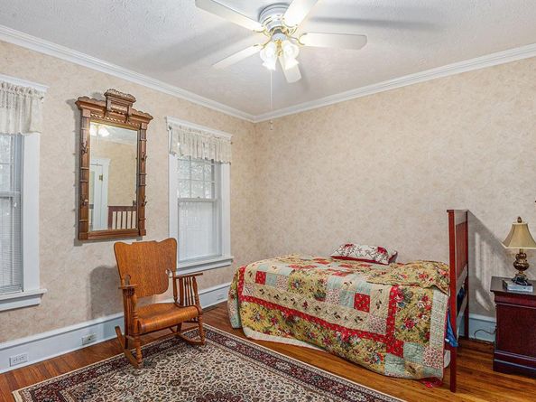 2135  Pembroke Drive , Fort Worth Texas 76110