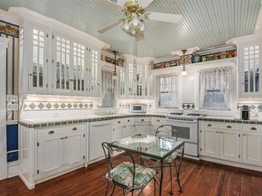 2135  Pembroke Drive , Fort Worth Texas 76110