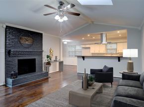 9424  Hunters Creek Drive , Dallas Texas 75243