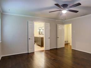 9424  Hunters Creek Drive , Dallas Texas 75243