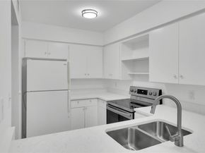 5881  Preston View Boulevard  177, Dallas Texas 75240