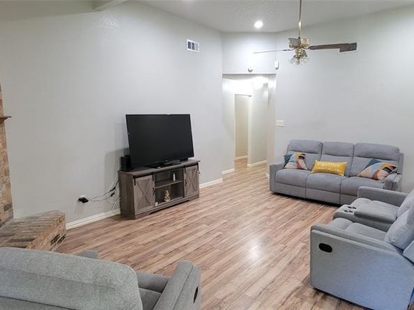 8513  Whitney Drive , White Settlement Texas 76108