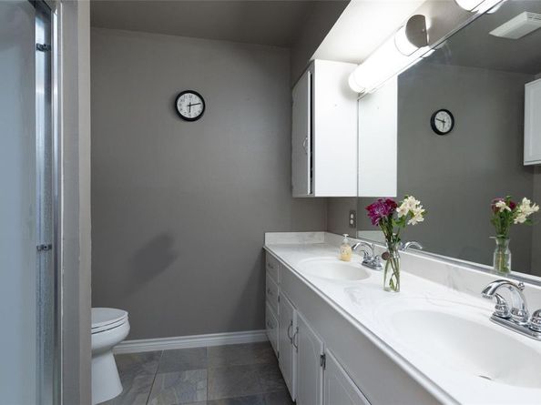 909 W Grauwyler Road , Irving Texas 75061