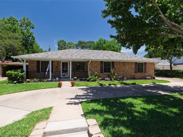 909 W Grauwyler Road , Irving Texas 75061