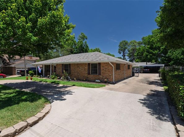 909 W Grauwyler Road , Irving Texas 75061