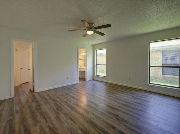 506  Betsy Ross Drive , Arlington Texas 76002