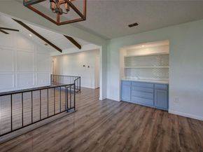 506  Betsy Ross Drive , Arlington Texas 76002