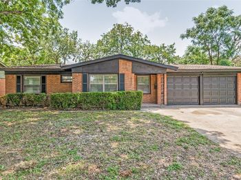 2406  Globe Avenue 