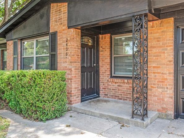 2406  Globe Avenue , Dallas Texas 75228