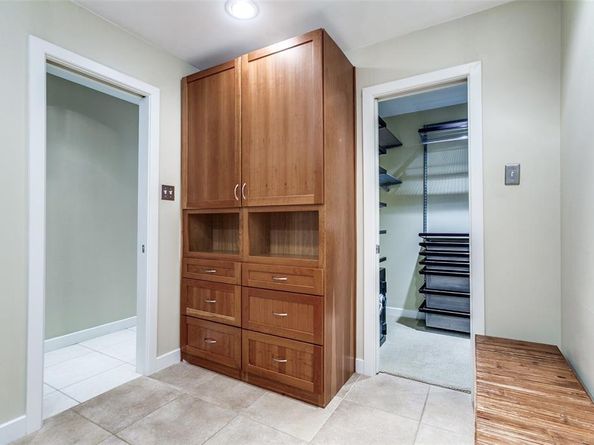 237  Woodcrest Drive , Richardson Texas 75080