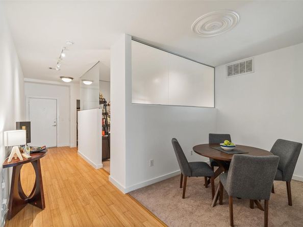 4040 N Hall Street  109, Dallas Texas 75219