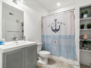 4040 N Hall Street  109, Dallas Texas 75219