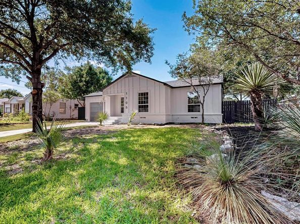 1105  Ryan Avenue , Carrollton Texas 75006