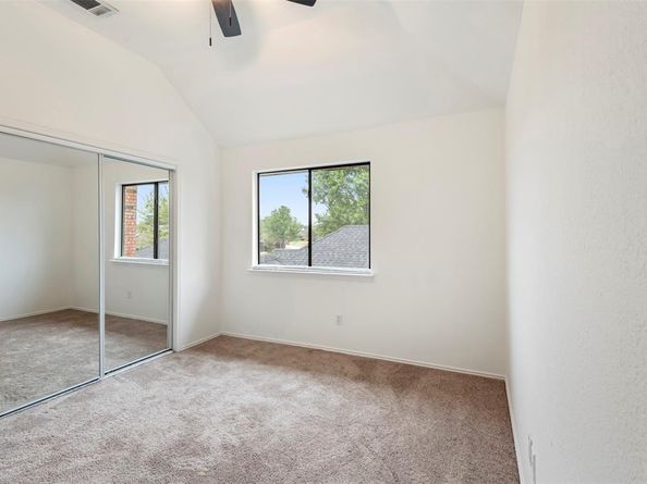 1016  Craig Drive , Mesquite Texas 75181