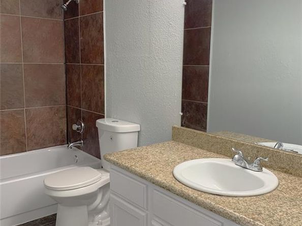 9601  Forest Lane  1024, Dallas Texas 75243