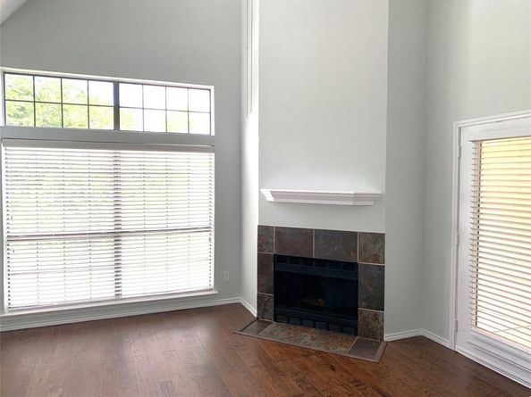 9601  Forest Lane  1024, Dallas Texas 75243