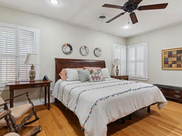 5819  Vanderbilt Avenue , Dallas Texas 75206