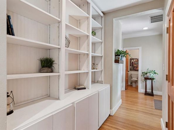 5819  Vanderbilt Avenue , Dallas Texas 75206