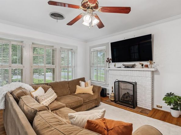 5819  Vanderbilt Avenue , Dallas Texas 75206