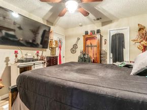 5818  Santa Fe Drive , Arlington Texas 76017