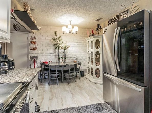 5818  Santa Fe Drive , Arlington Texas 76017