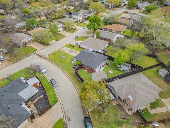 5818  Santa Fe Drive , Arlington Texas 76017